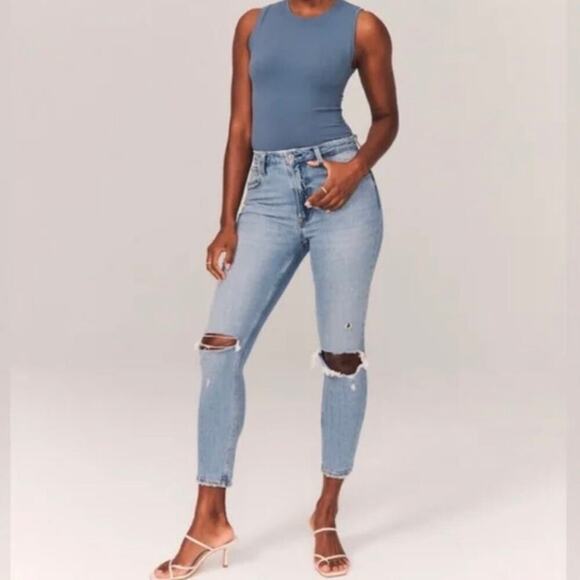 Abercrombie & Fitch Curve Love The Skinny High Rise Denim Jean - Picture 13 of 13